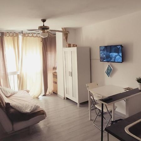 Estudio En Playamar Apartment Torremolinos Ngoại thất bức ảnh